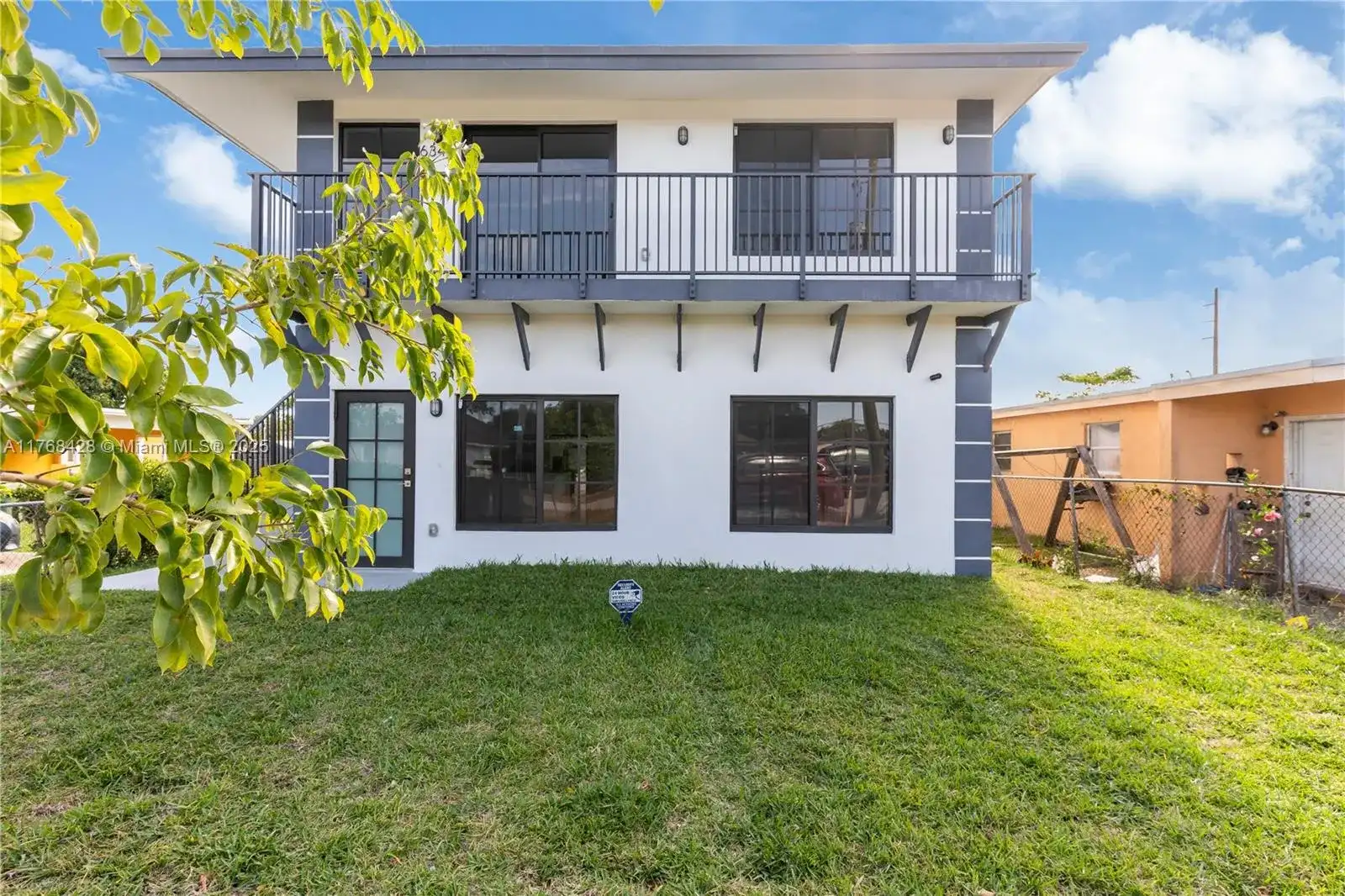 634 SW 7th St, Homestead FL 33030