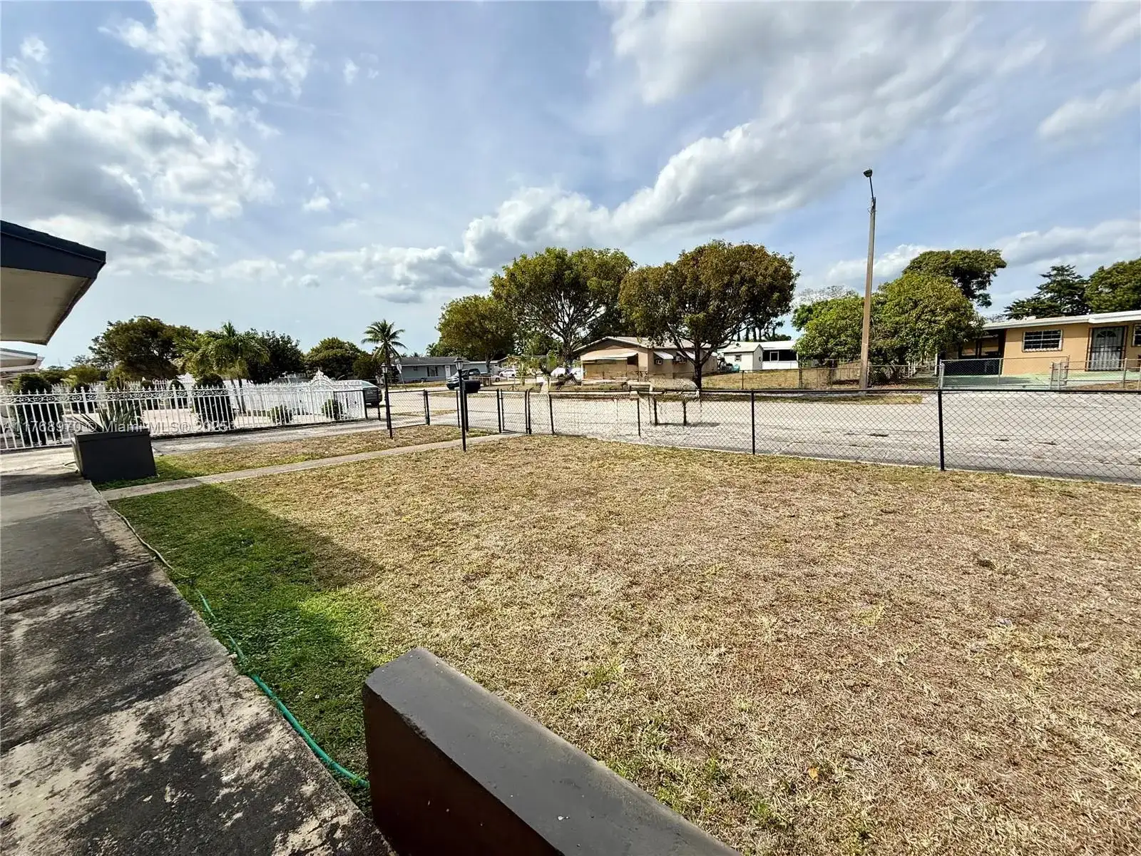 4452 NW 204th St, Miami Gardens FL 33055 photo 2