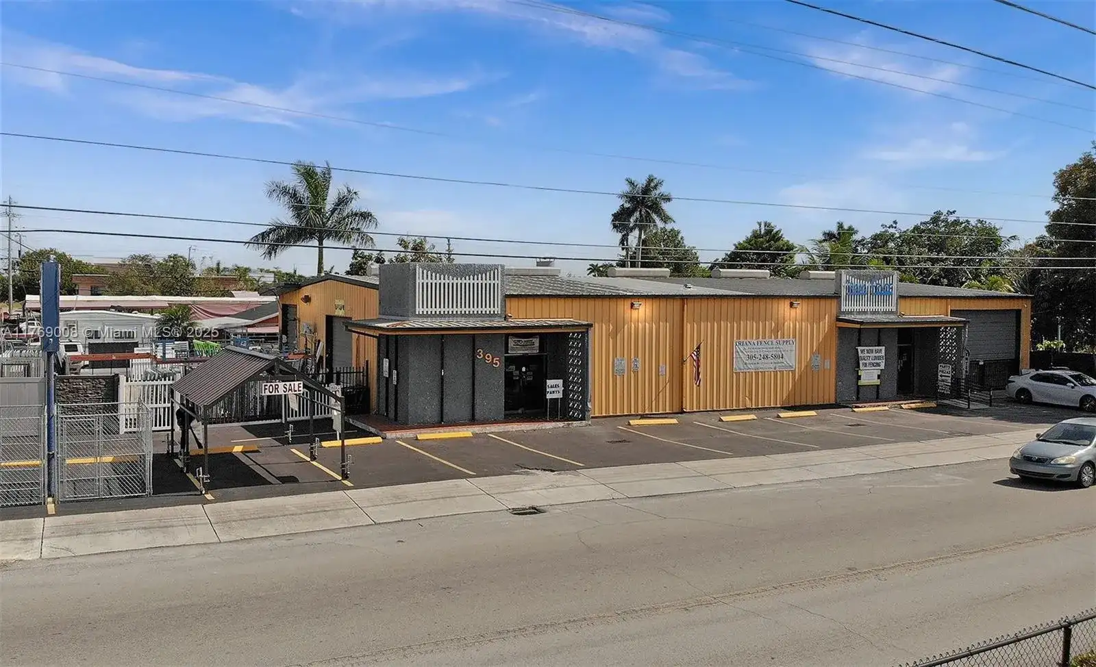 395 N Flagler Ave, Homestead FL 33030 photo 2