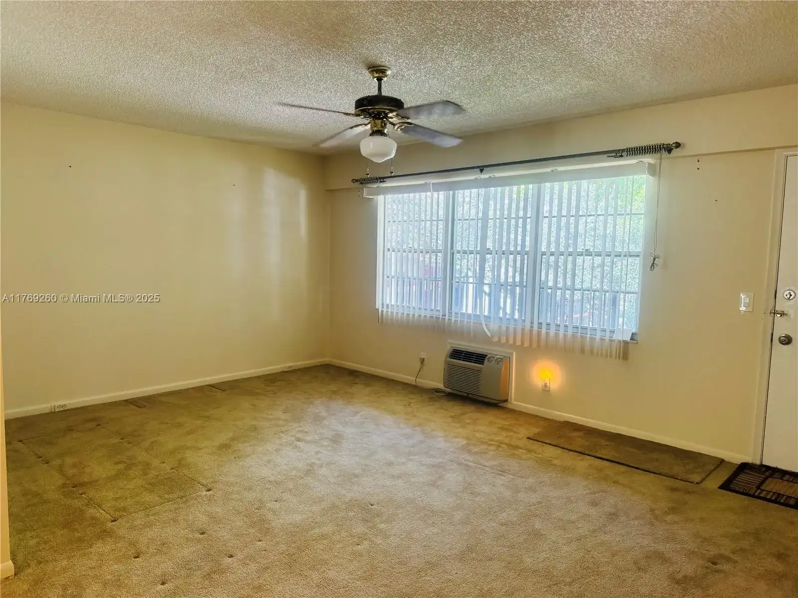 200 SW 132nd Way # 302L, Pembroke Pines FL 33027 photo 2