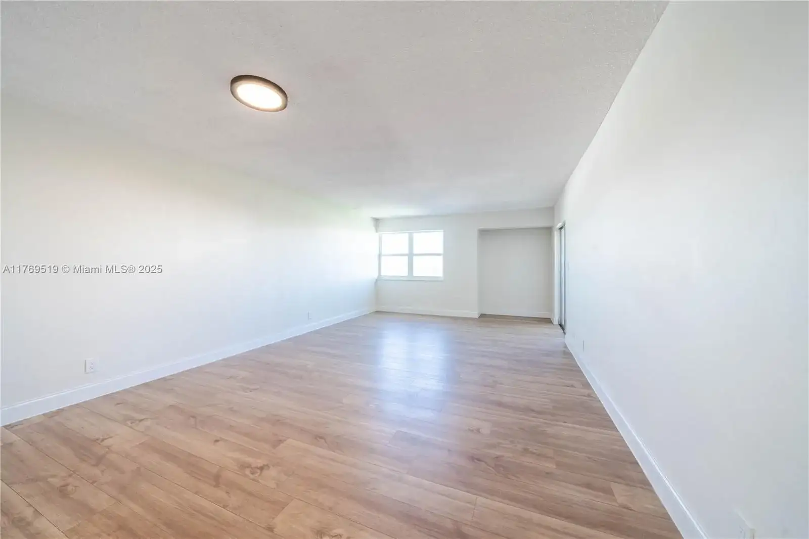 3301 Spanish Moss Ter # 802, Lauderhill FL 33319 photo 5