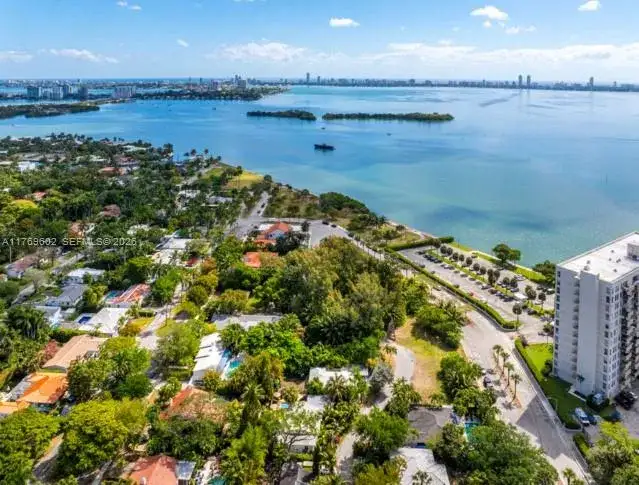 890 NE 70th St, Miami FL 33138 photo 5
