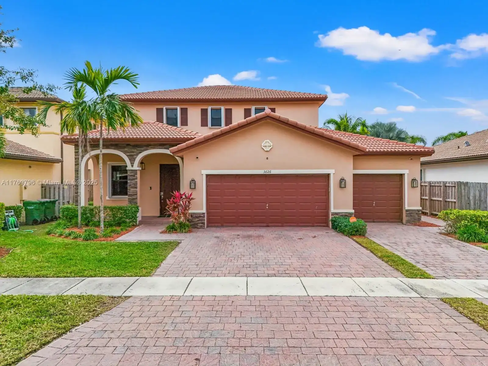 3626 SE 1st St, Homestead FL 33033 photo 2