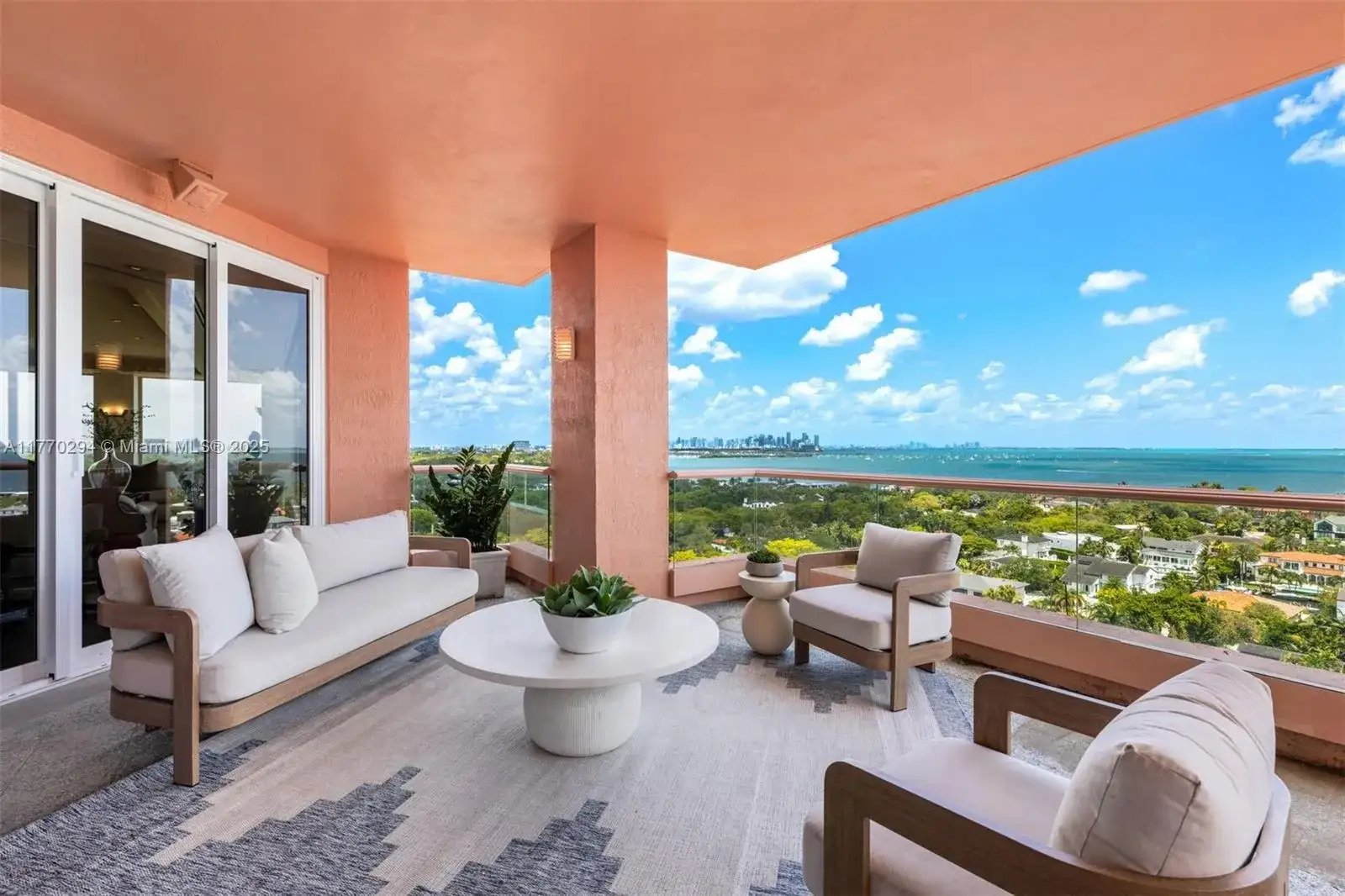 10 Edgewater Dr # 16K, Coral Gables FL 33133 photo 2