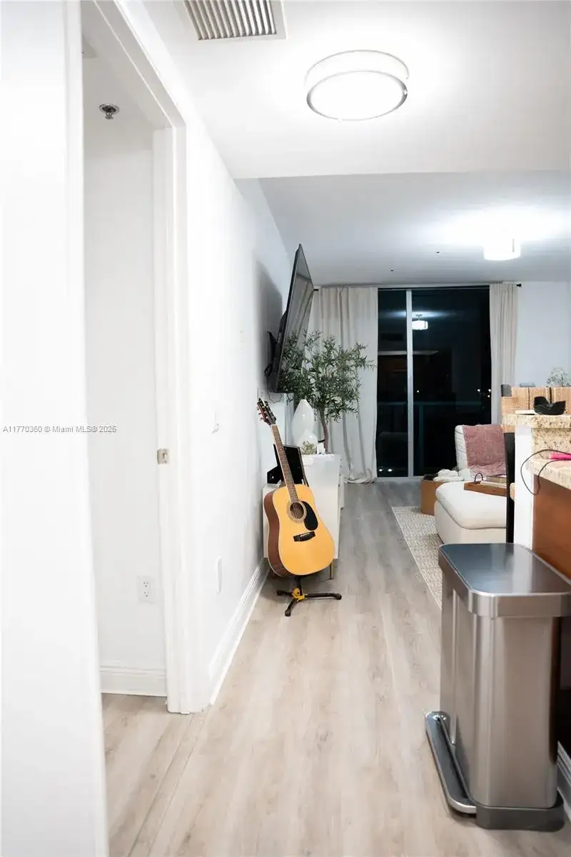 2641 N Flamingo Rd # 402N, Sunrise FL 33323 photo 5
