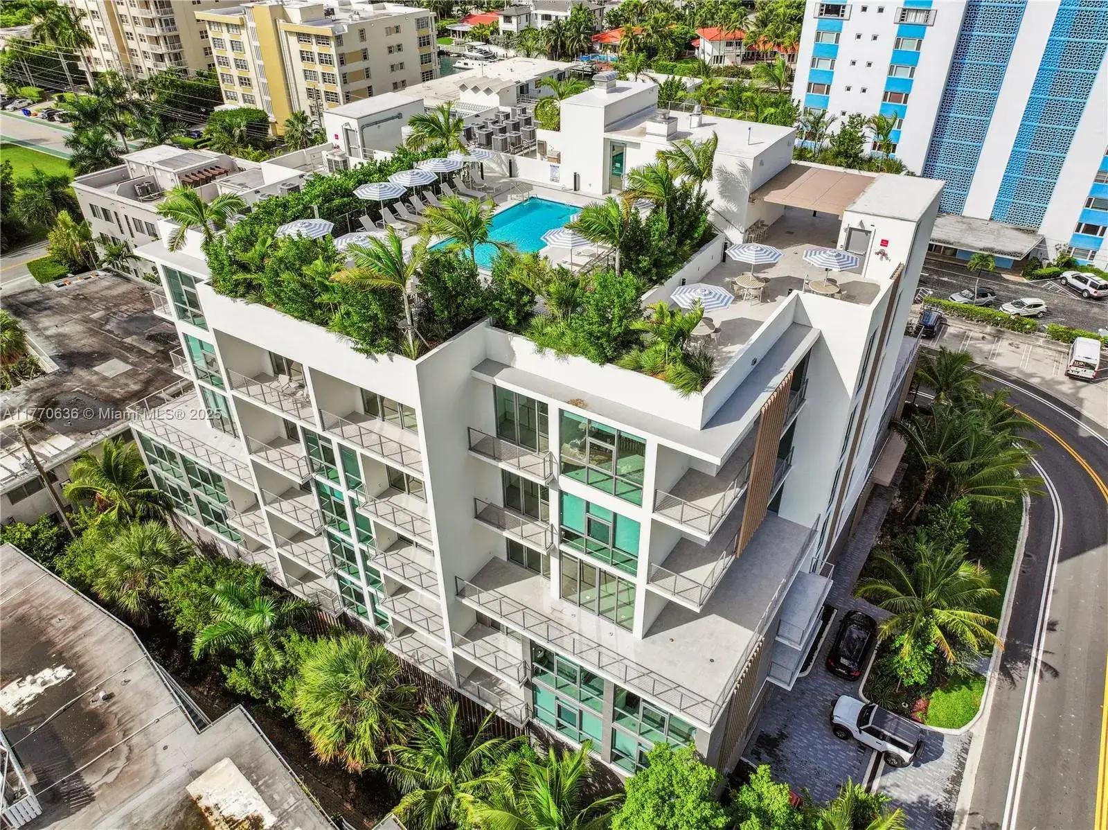 10281 W Bay Harbor Dr # 301, Bay Harbor Islands FL 33154