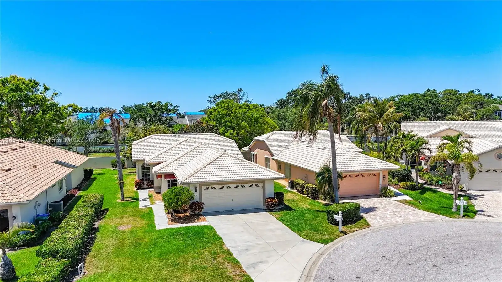 4738 Dundee Dr., Bradenton FL 34210 photo 3