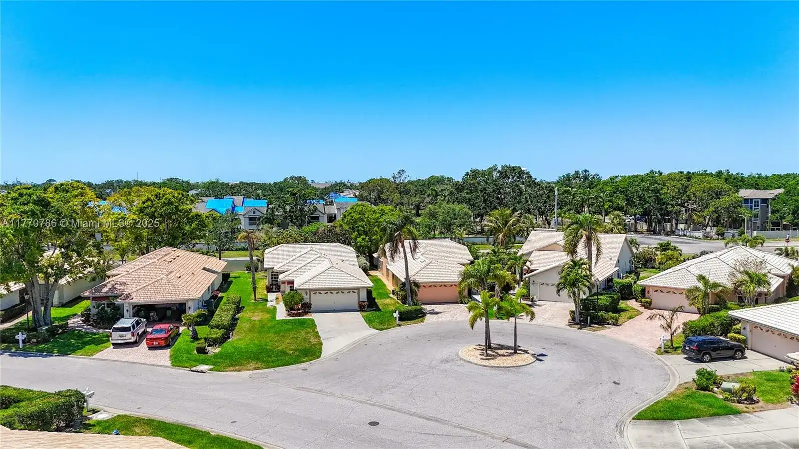 4738 Dundee Dr., Bradenton FL 34210 photo 4