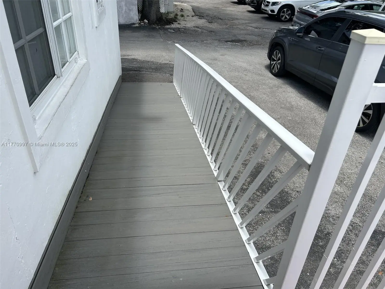 6463 Bird Rd, Miami FL 33155