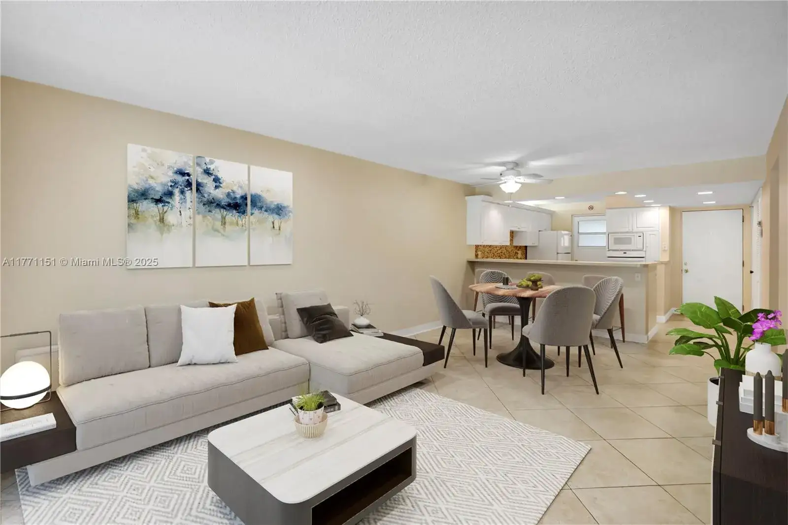2326 S Cypress Bend Dr # 218, Pompano Beach FL 33069 photo 3