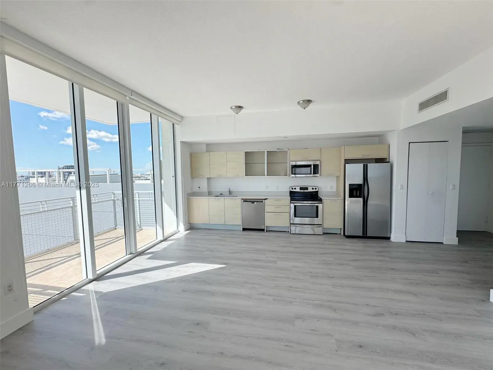 350 NE 24th St # 1001, Miami FL 33137