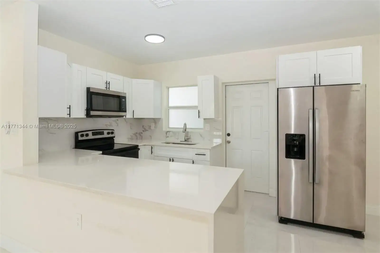 9930 Caribbean Blvd, Cutler Bay FL 33189 photo 4