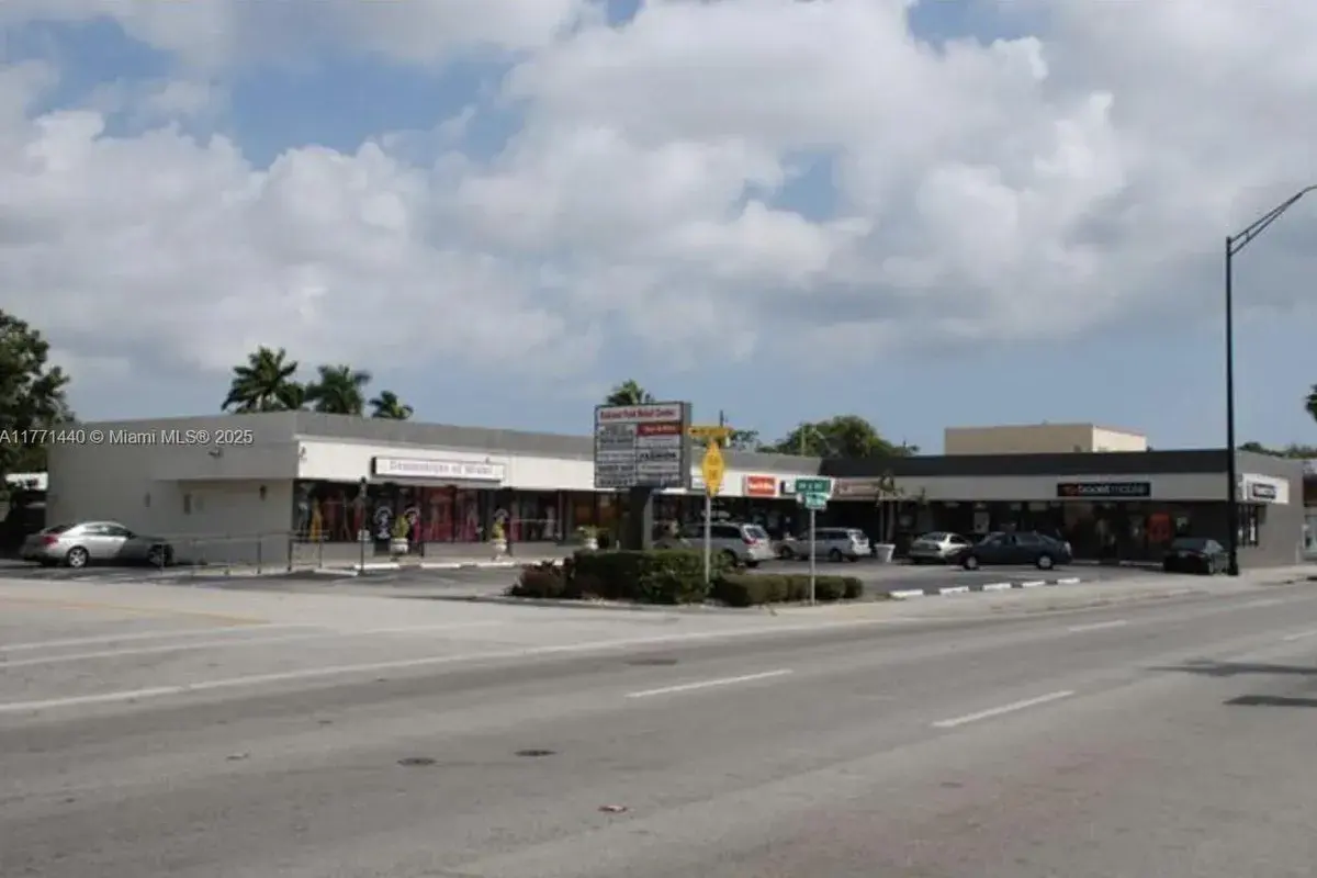 515 W Oakland Park Blvd, Oakland Park FL 33311