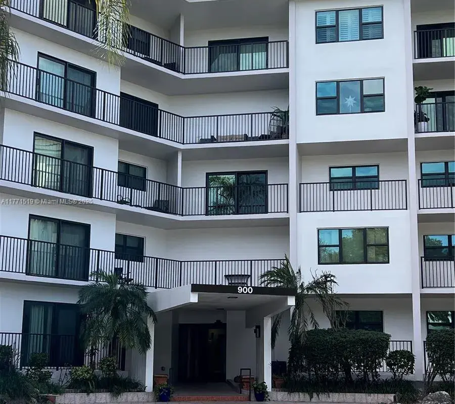 900 River Reach Dr # 504, Fort Lauderdale FL 33315