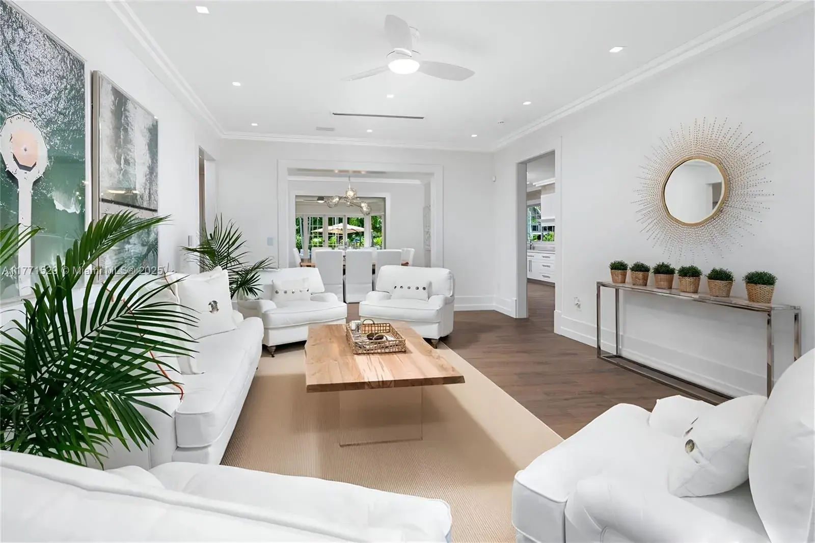 2575 Pine Tree Dr, Miami Beach FL 33140
