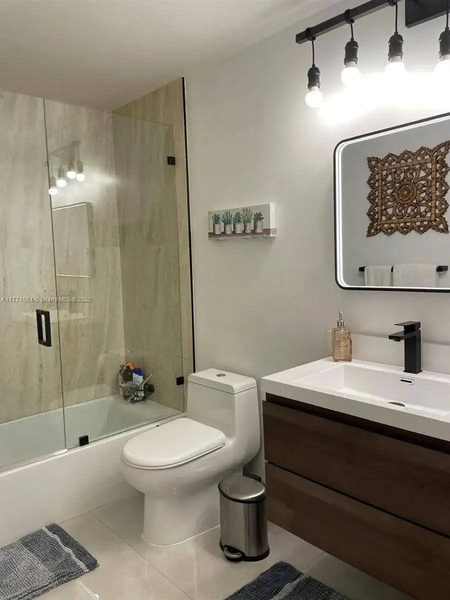 10750 NW 66th St # 410, Doral FL 33178 photo 4
