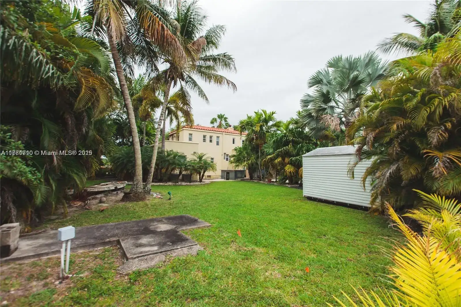 211 Deer Run # 0, Miami Springs FL 33166 photo 4