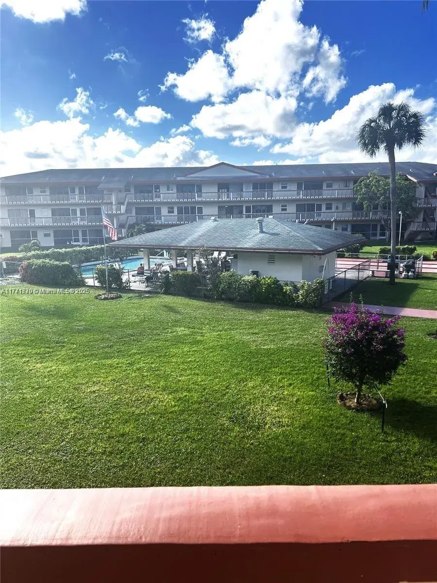 5300 Washington St # H237, Hollywood FL 33021