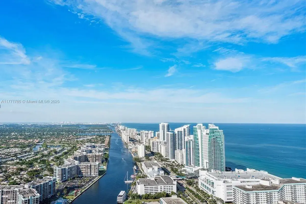 4010 S Ocean Dr # T4301, Hollywood FL 33019