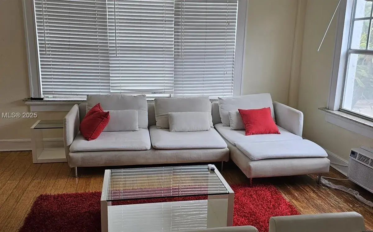 1611 Michigan Ave # 10, Miami Beach FL 33139