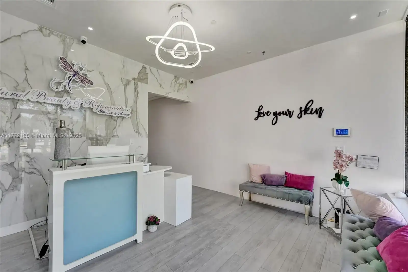 1637 N Hiatus, Pembroke Pines FL 33026