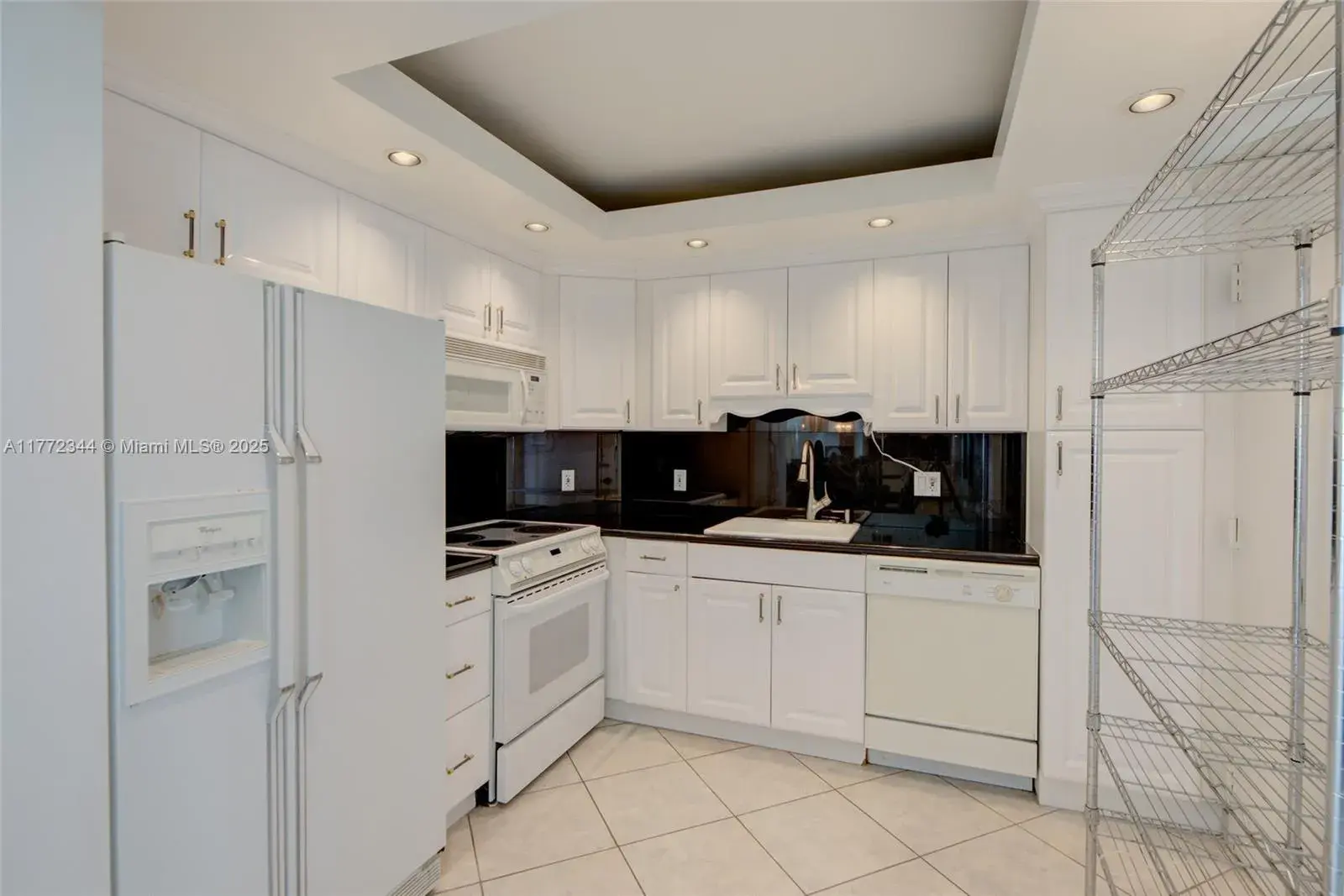 1950 S Ocean Dr, Hallandale Beach FL 33009