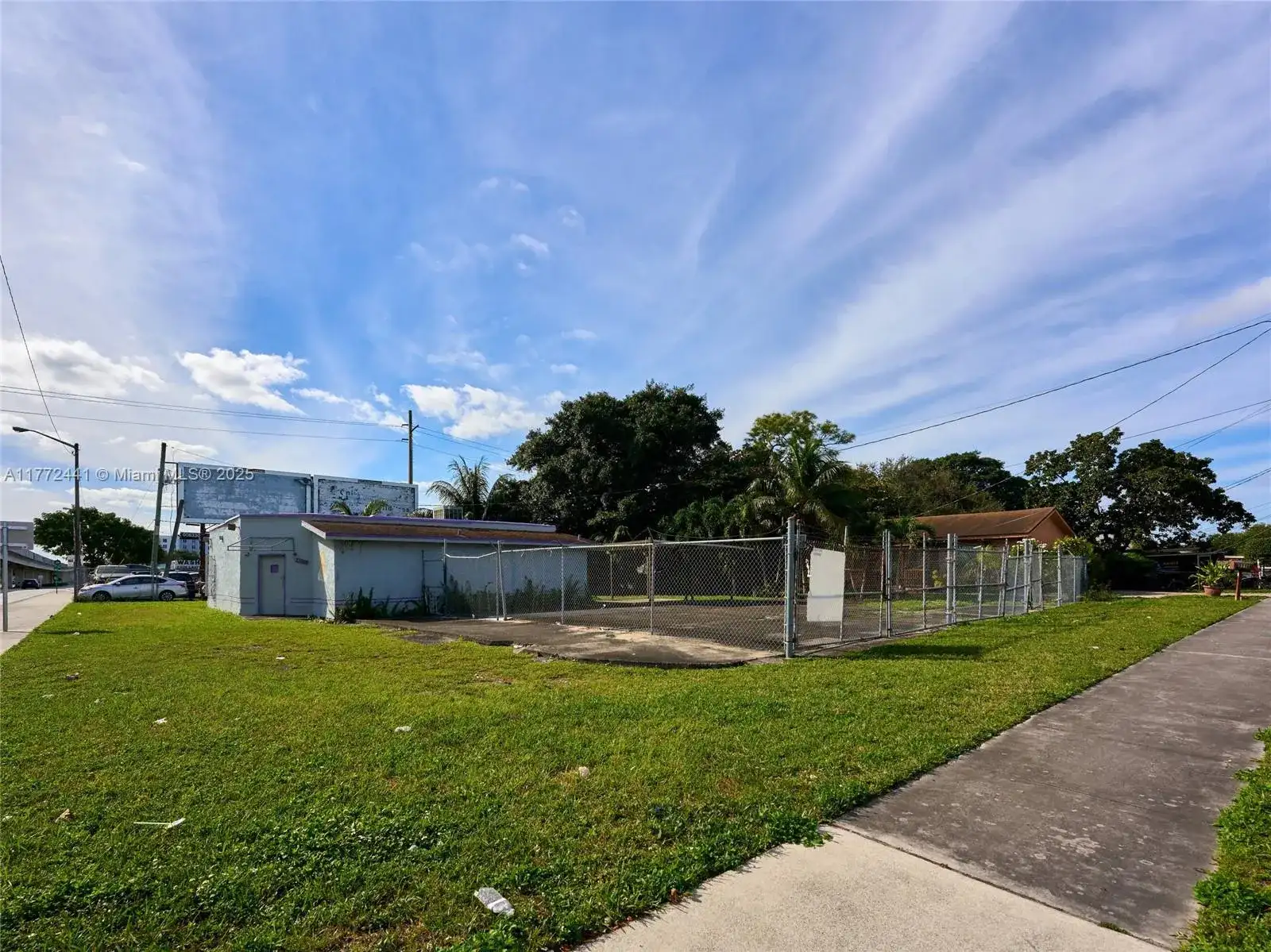 5832 NW 27th Ave, Miami FL 33142 photo 3