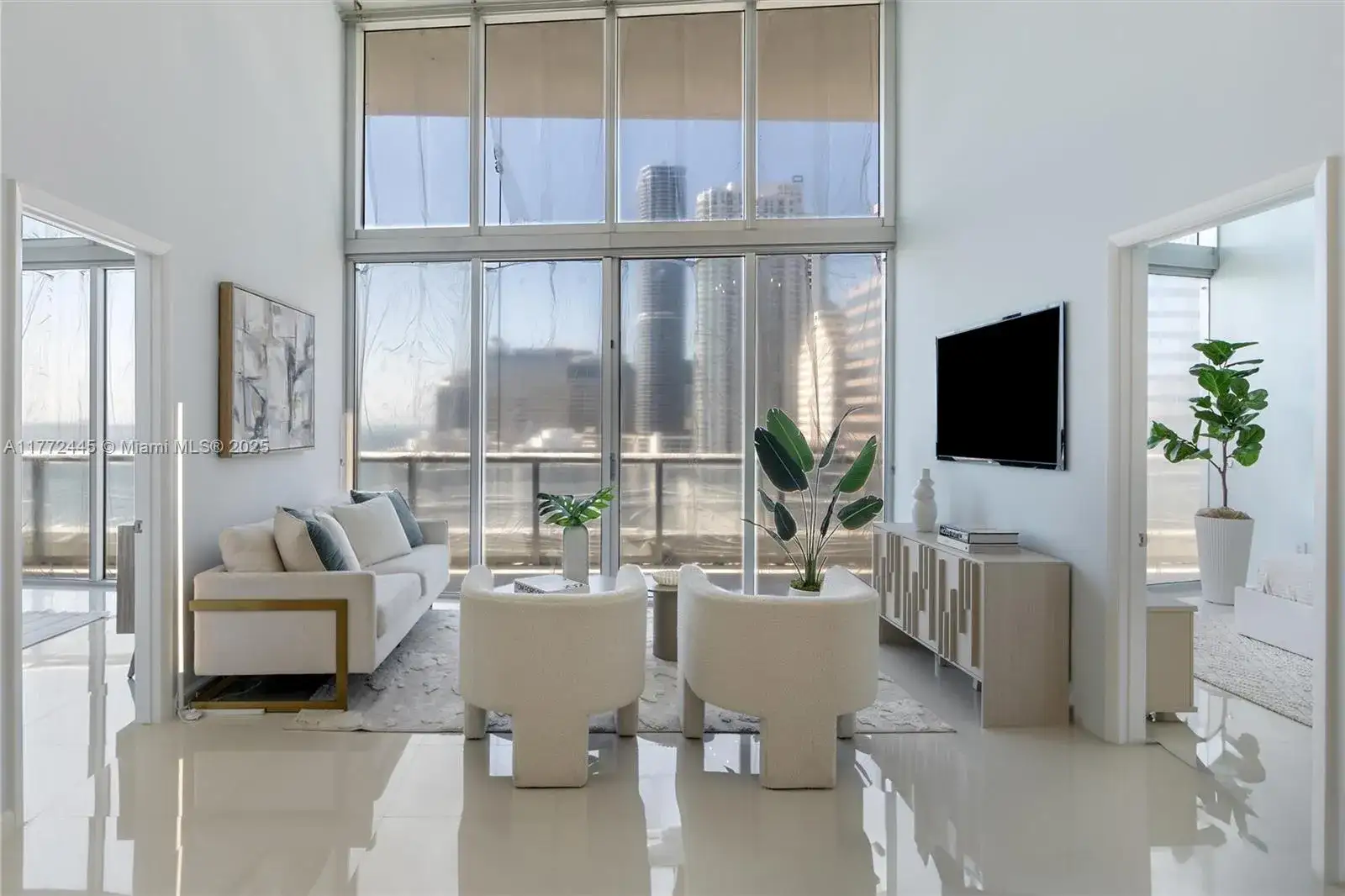 495 Brickell Ave # 2203, Miami FL 33131 photo 2