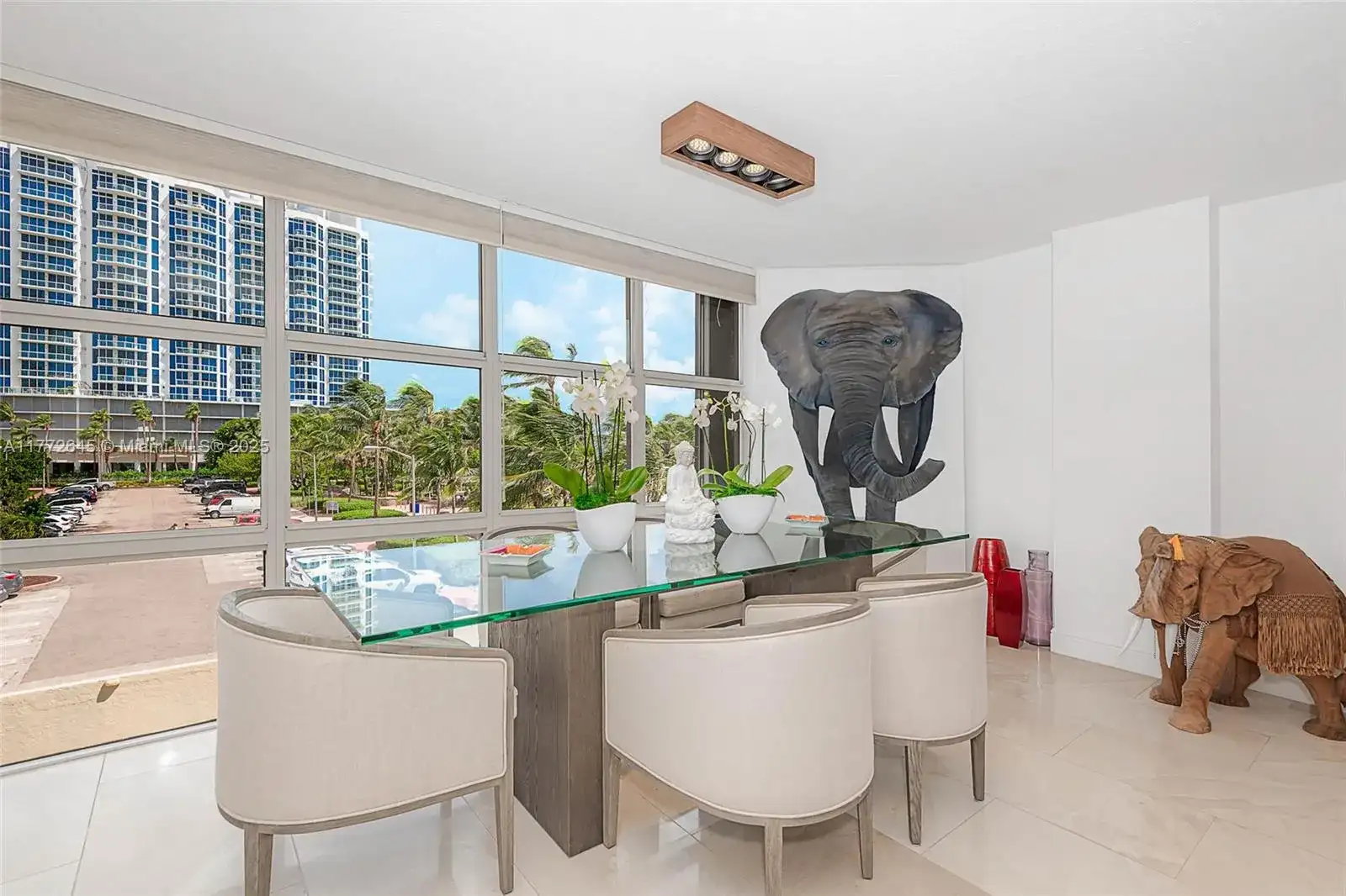 6423 Collins Ave # 309, Miami Beach FL 33141 photo 5