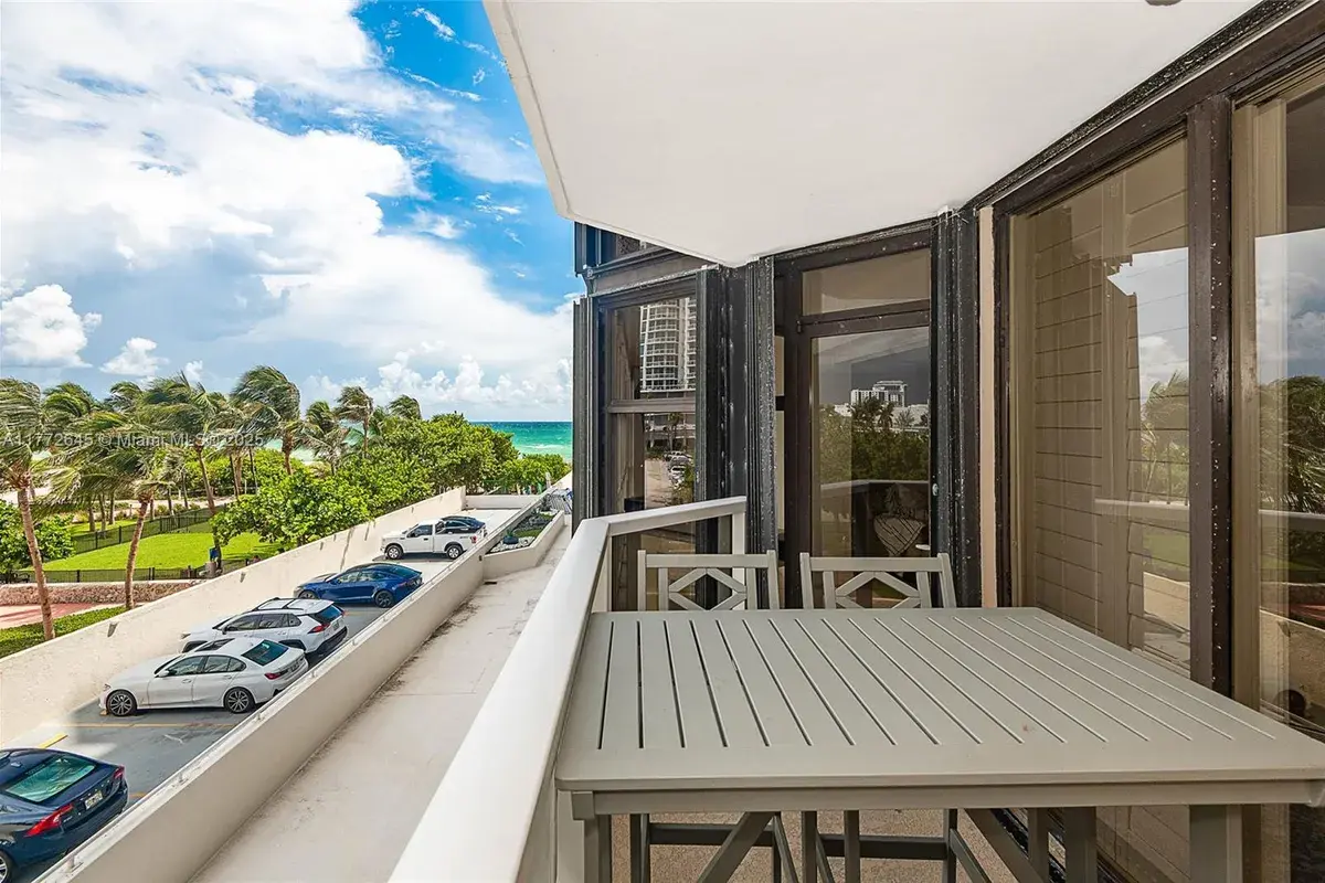 6423 Collins Ave # 309, Miami Beach FL 33141