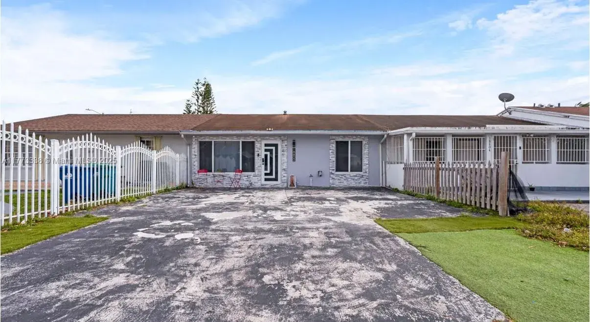 18802 NW 45th Ave, Miami Gardens FL 33055