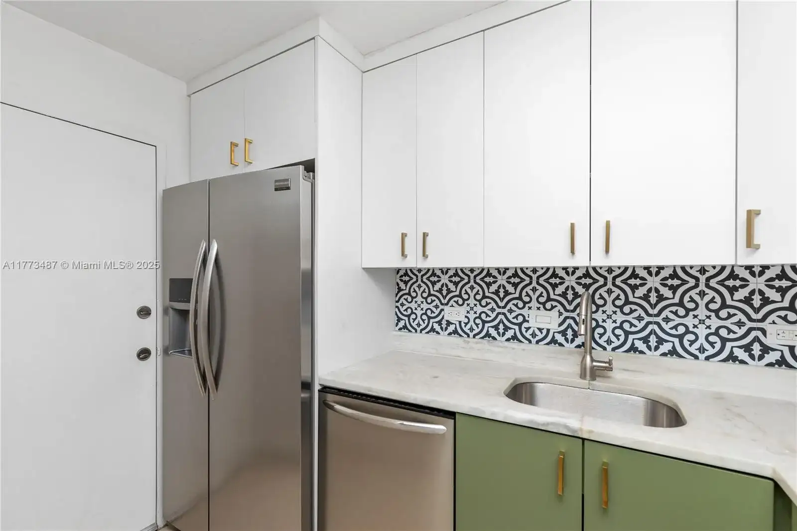 Kendall Drive, Miami FL 33156 photo 5
