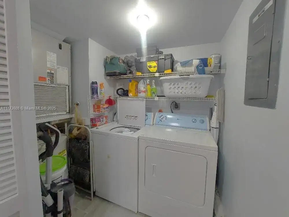 16300 Golf Club Rd Apt 317, Weston FL 33326 photo 4