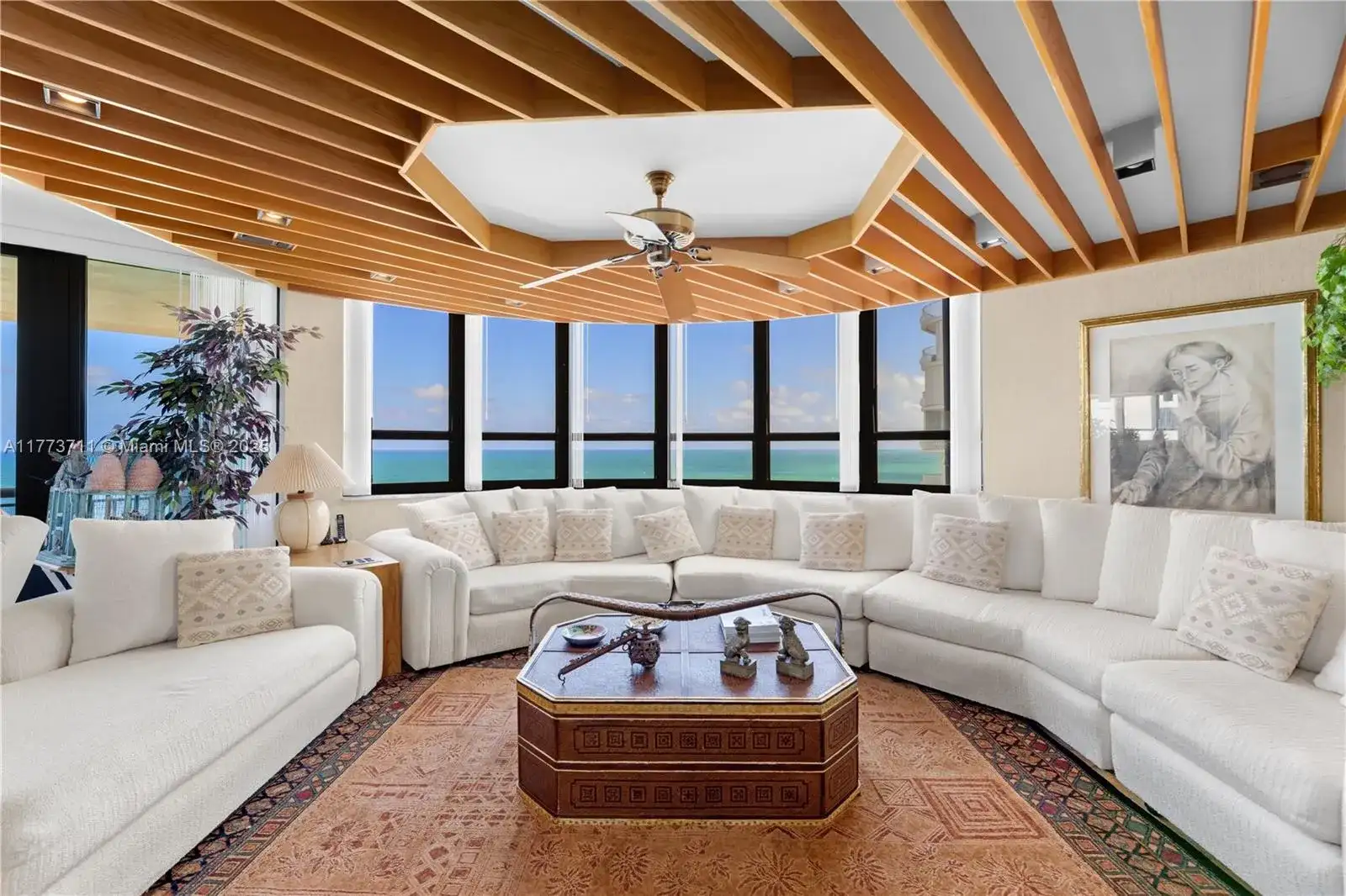 10175 Collins Ave, Bal Harbour FL 33154 photo 3