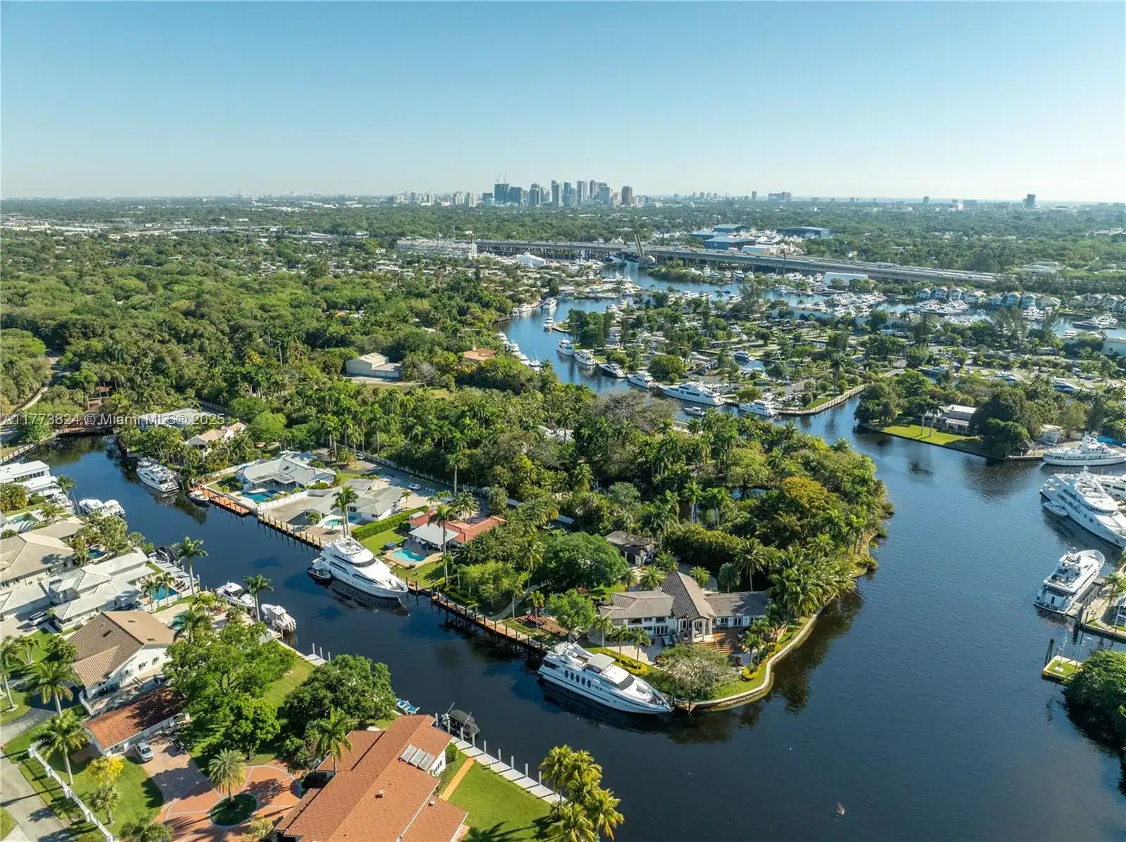 2350 SW 26th Ave, Fort Lauderdale FL 33312 photo 2
