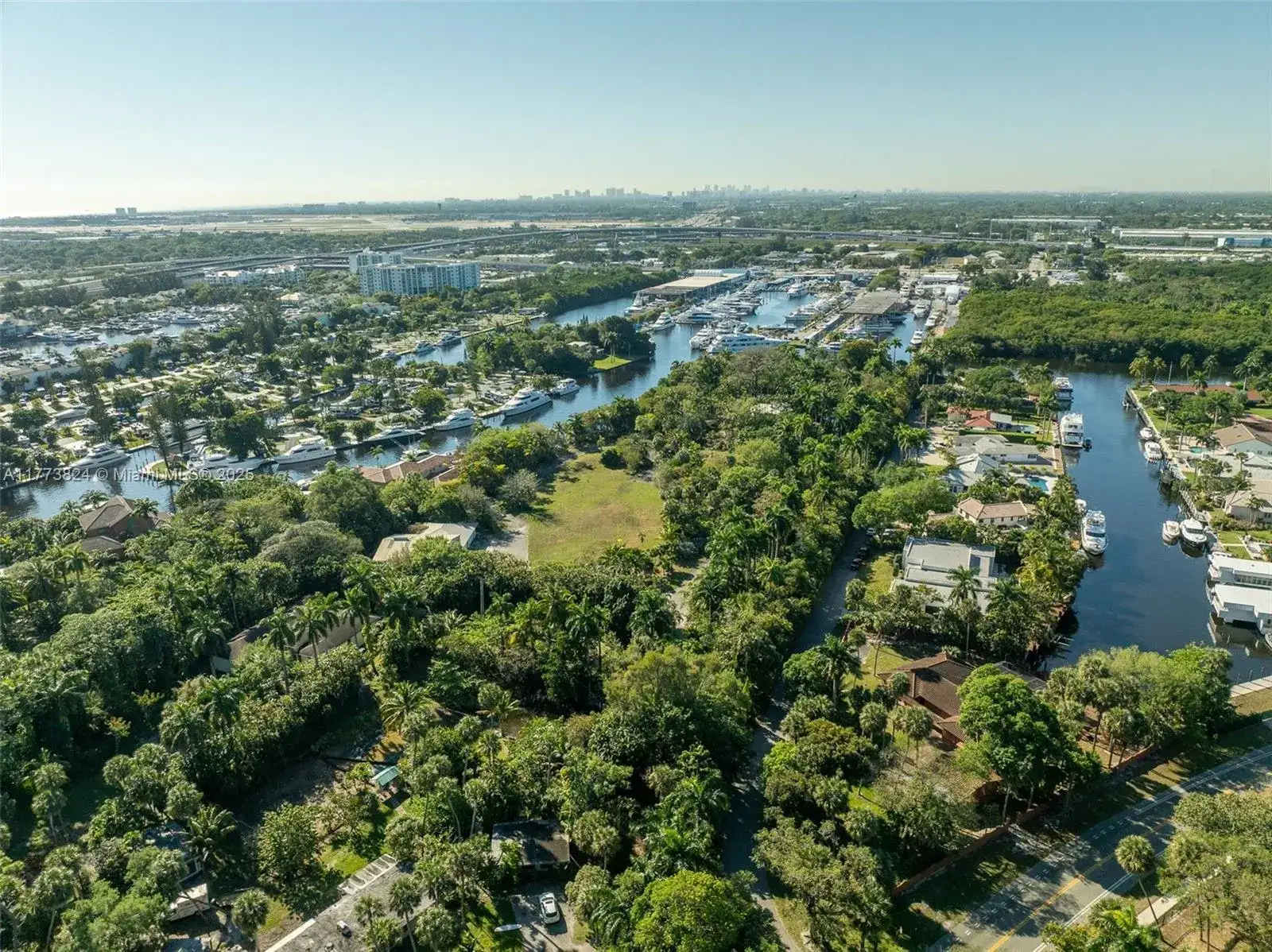 2350 SW 26th Ave, Fort Lauderdale FL 33312 photo 4