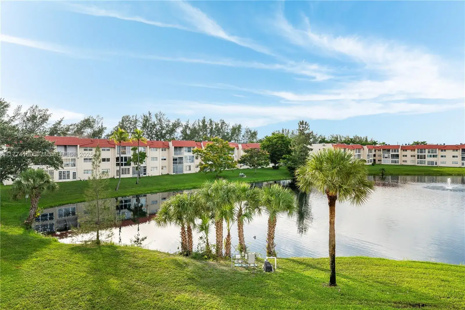 2651 E Sunrise Lakes Drive # 309, Sunrise FL 33322 photo 4