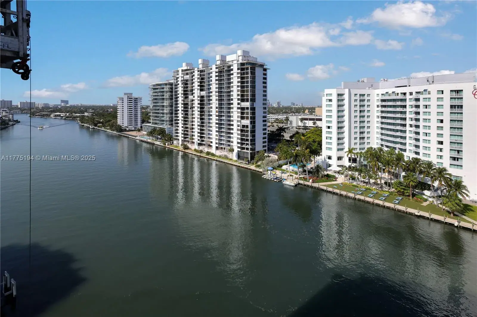 2800 E Sunrise Blvd, Fort Lauderdale FL 33304
