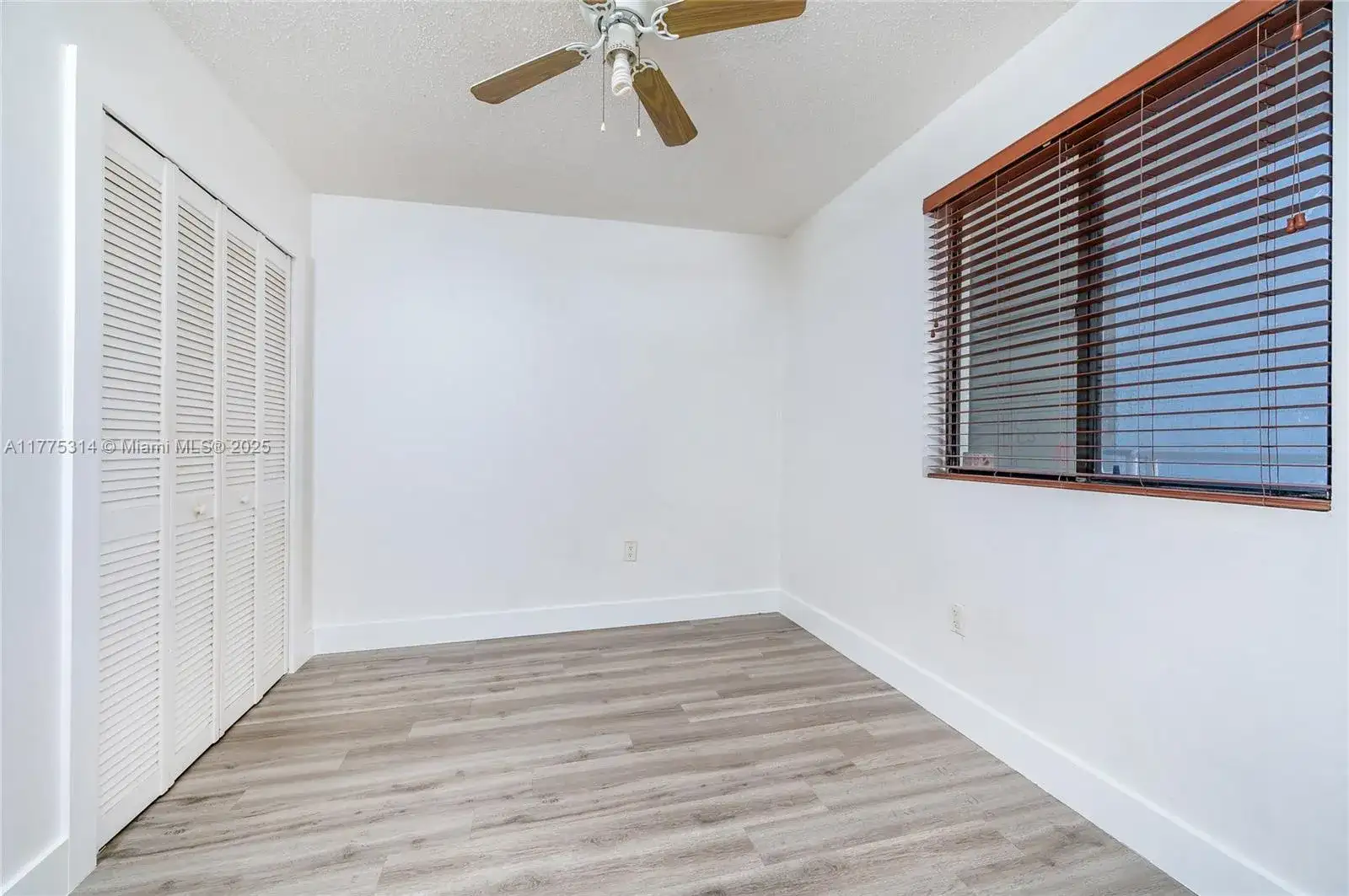 8205 SW 152nd Ave # 308, Miami FL 33193 photo 3