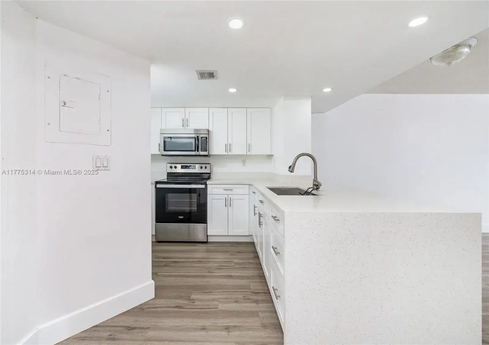 8205 SW 152nd Ave # 308, Miami FL 33193 photo 5