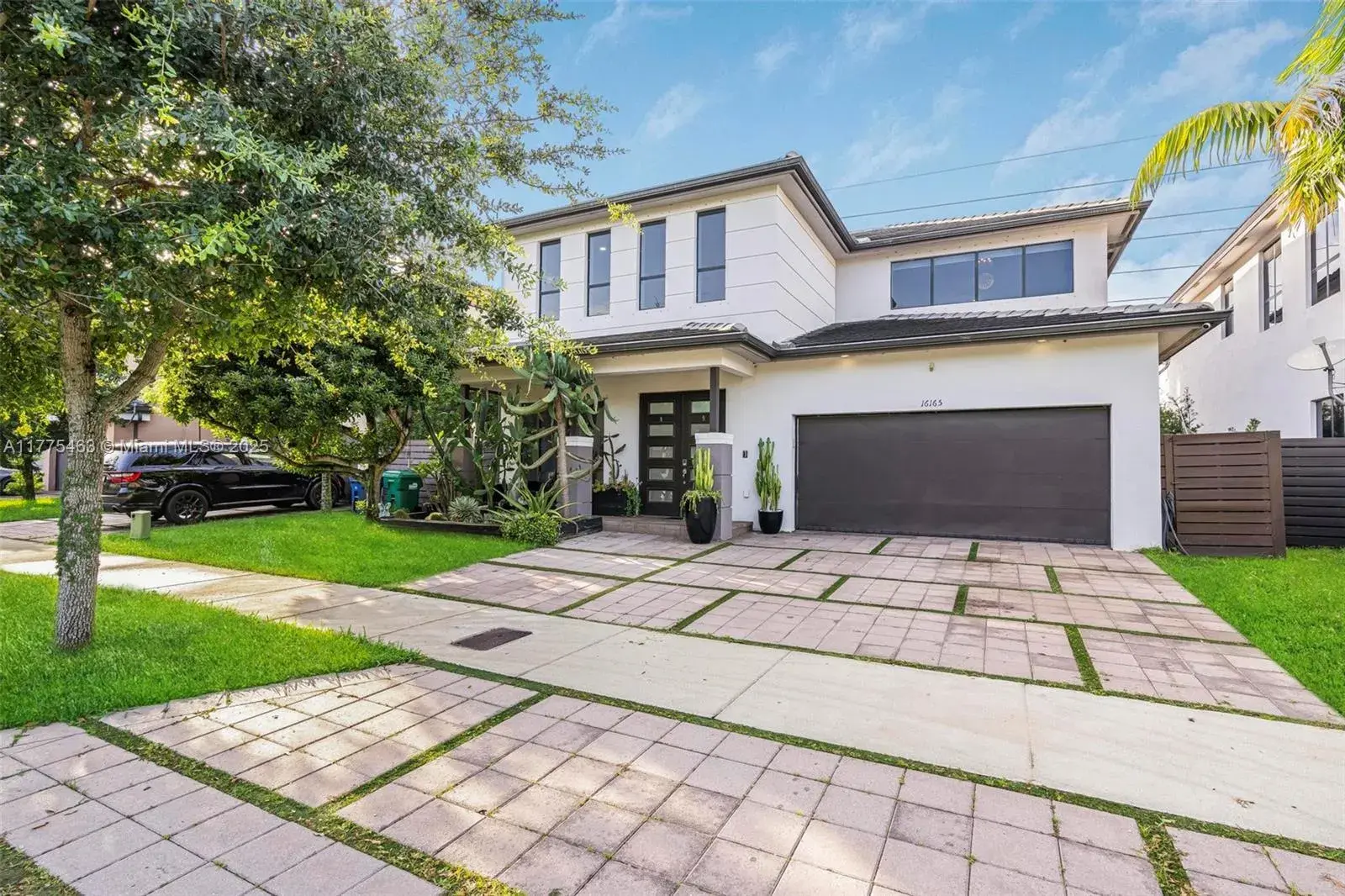16165 SW 136th Ter, Miami FL 33196