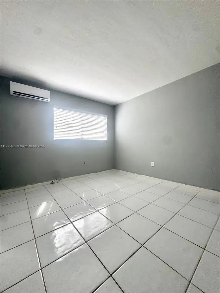 6330 SW 79th St # 3, South Miami FL 33143 photo 5