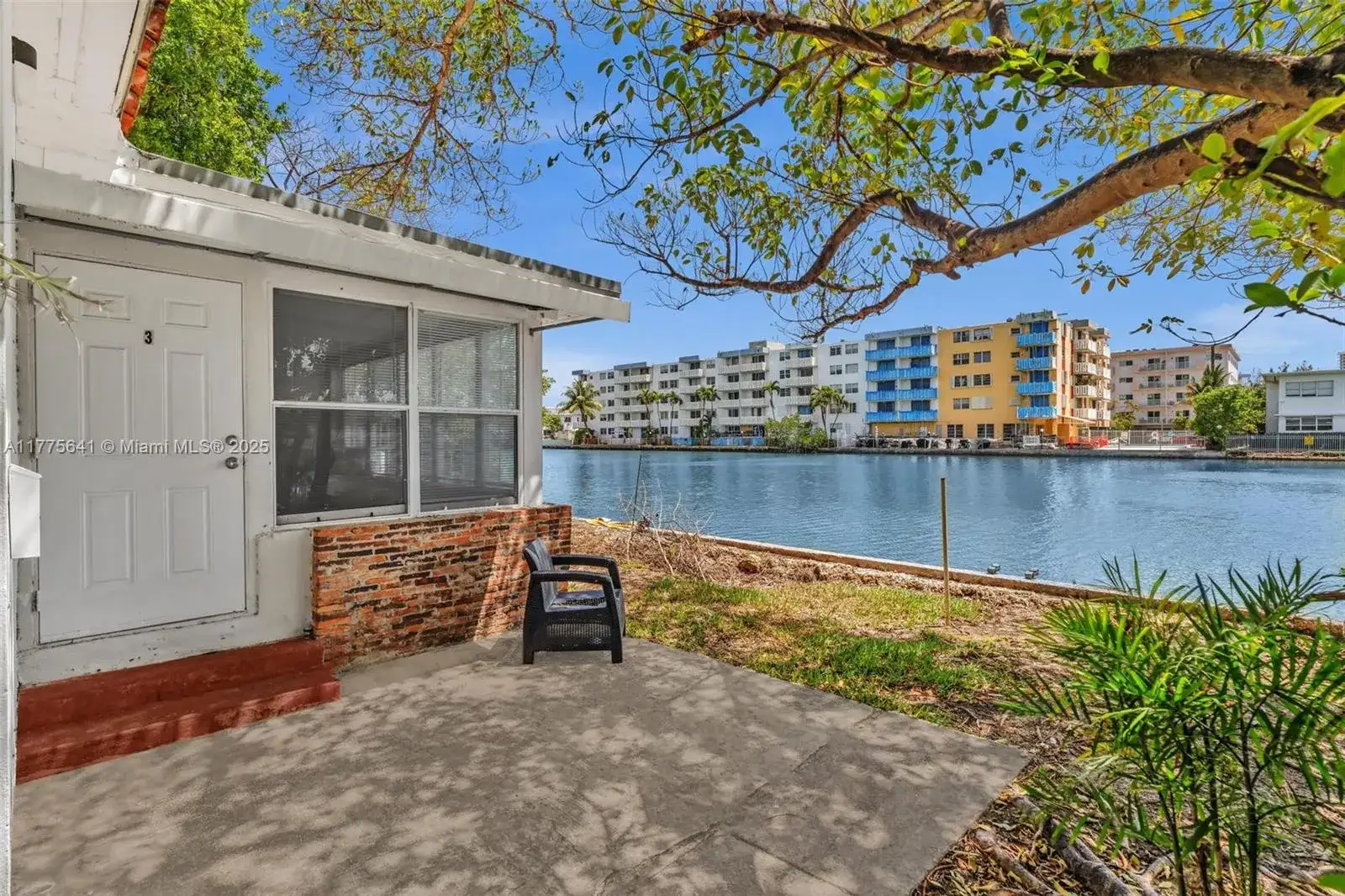 7905 Crespi Blvd # 3, Miami Beach FL 33141 photo 4