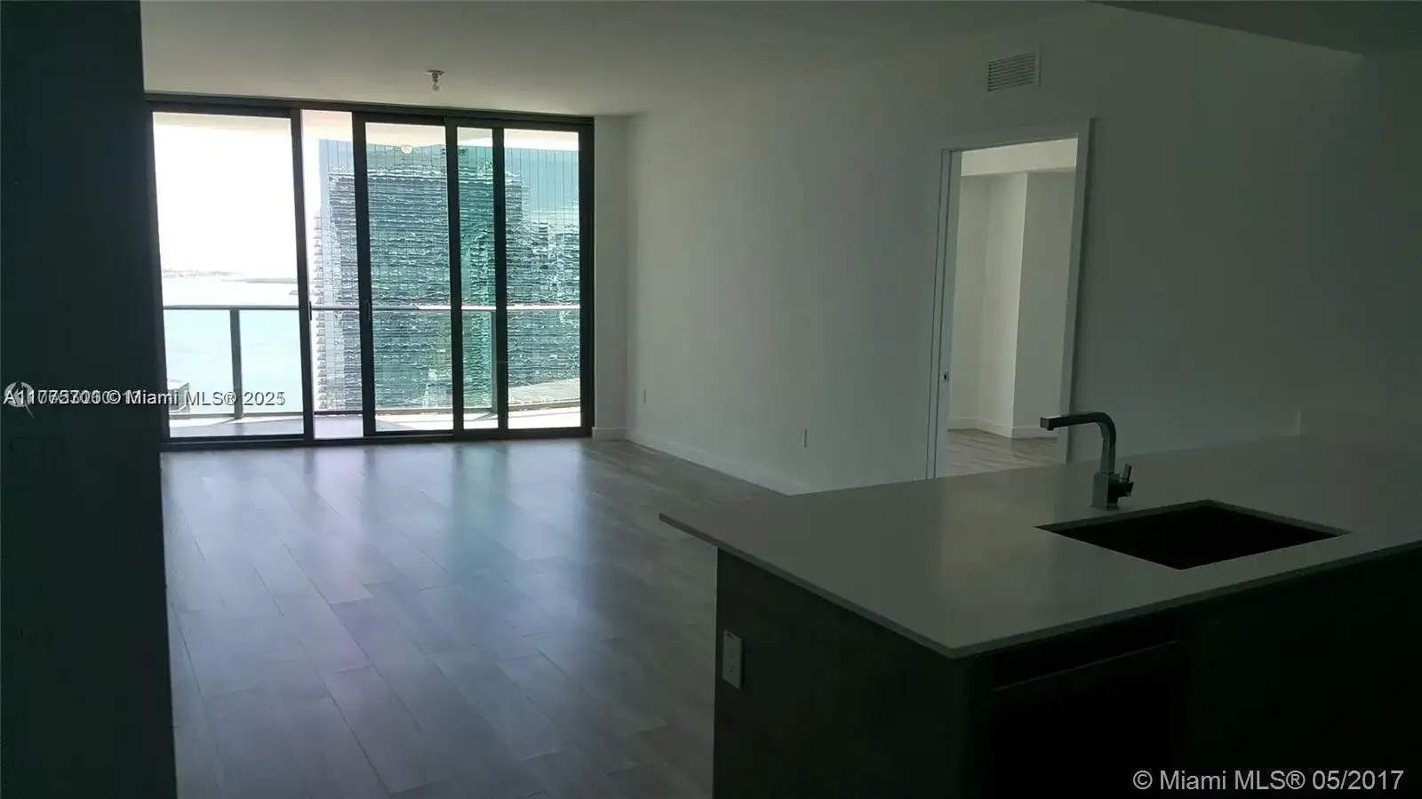 1300 S Miami Ave # 4002, Miami FL 33130 photo 3