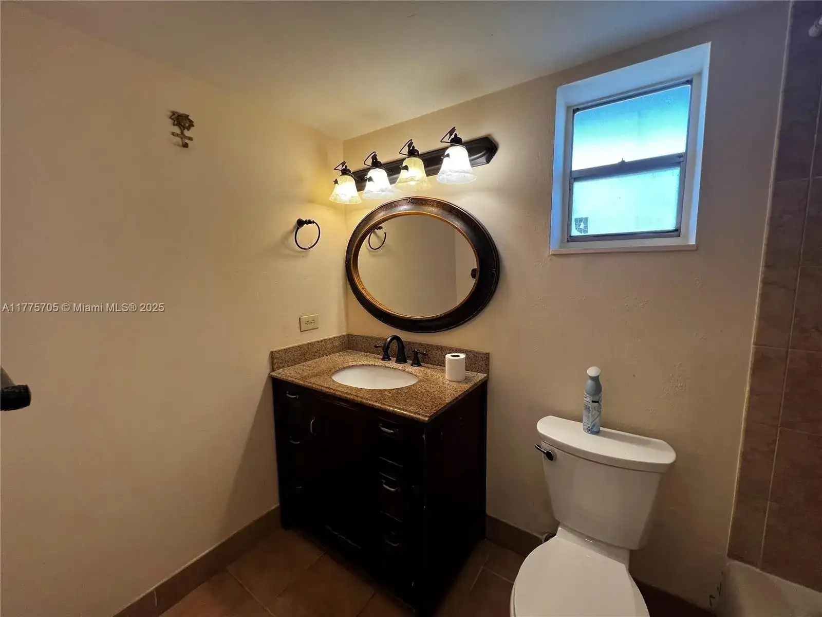 447 NE 195th St # 309, Miami FL 33179 photo 5