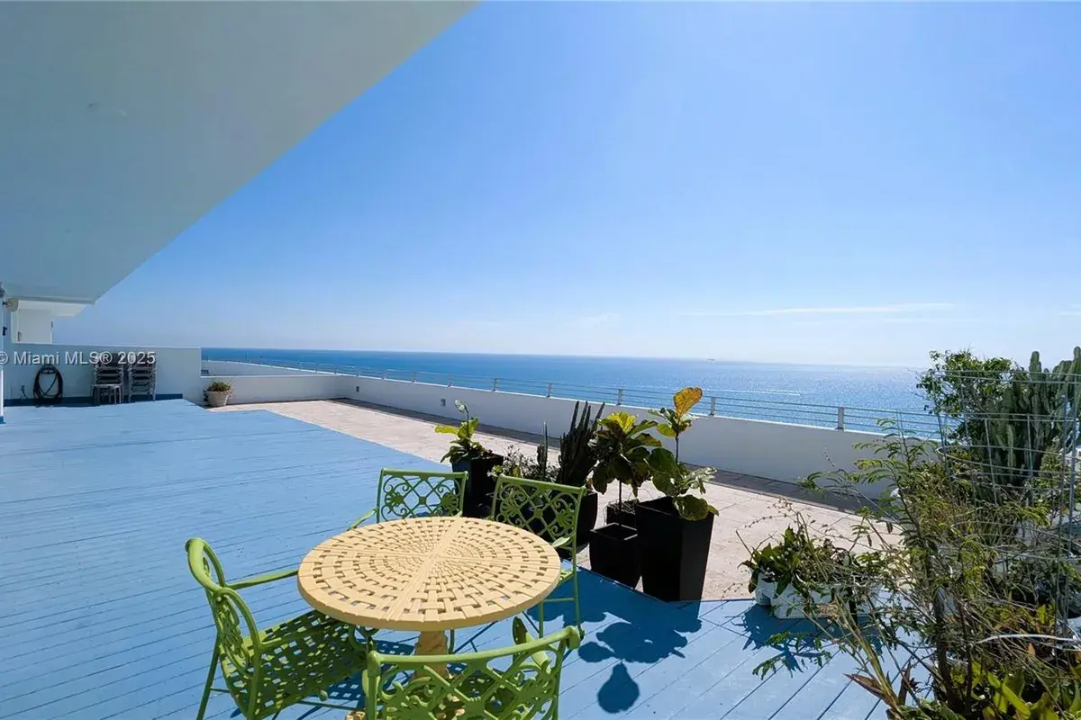 5151 Collins Ave # C, Miami Beach FL 33140