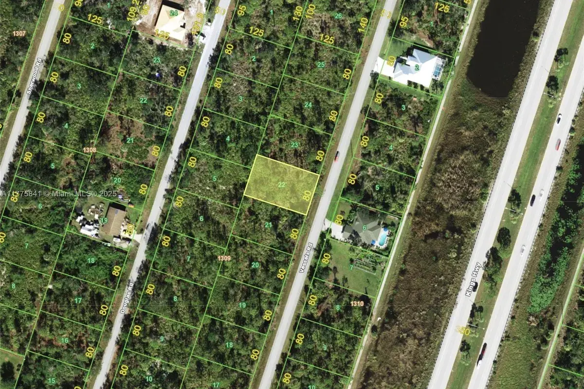 3311 Vessels Rd, Port Charlotte FL 33980