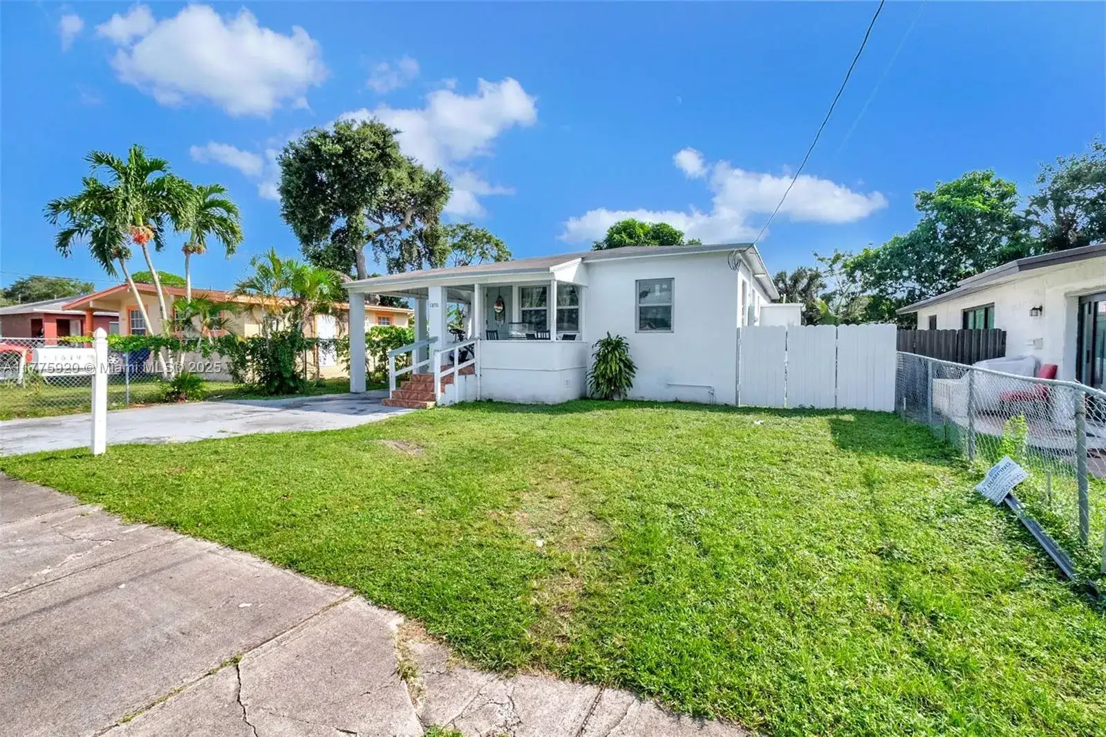 1870 NW 152nd St, Miami Gardens FL 33054 photo 2