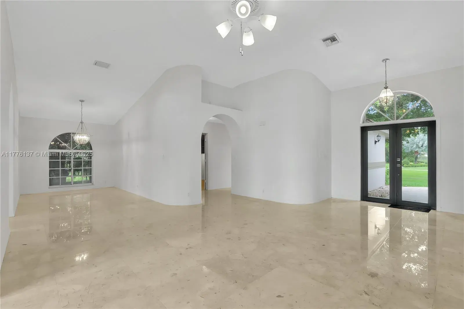 20506 SW 54th Pl, Pembroke Pines FL 33332