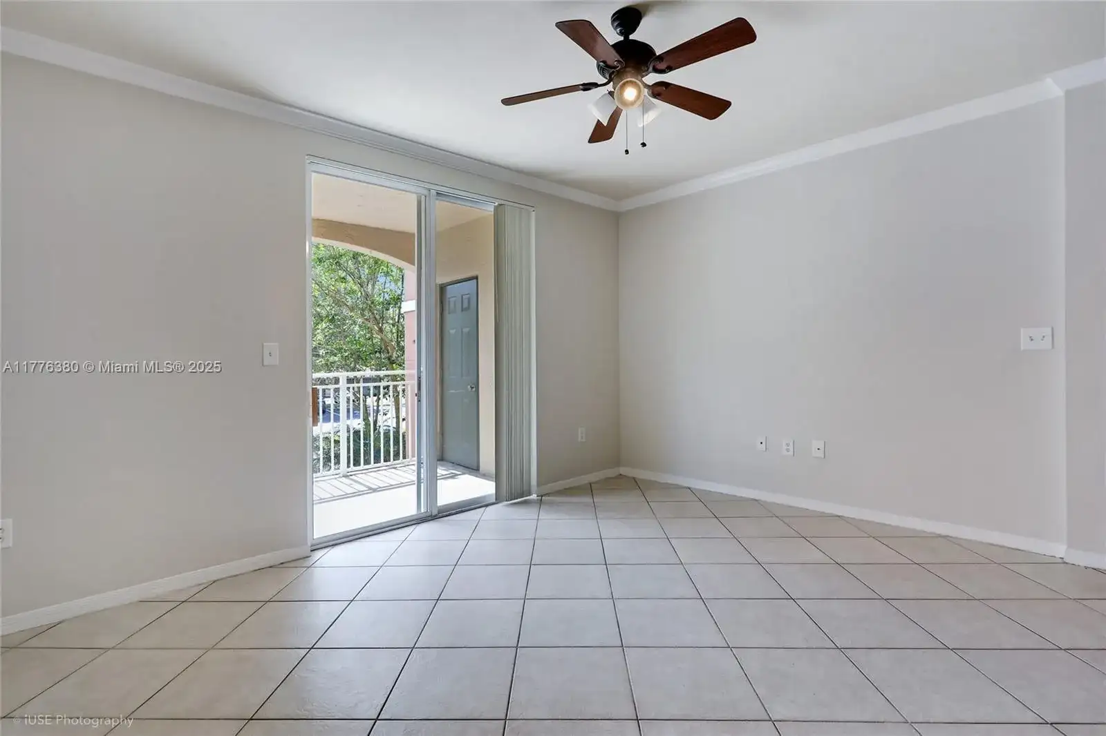 6434 Emerald Dunes Dr # 202, West Palm Beach FL 33411 photo 3
